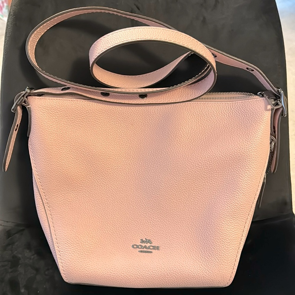 EUC COACH Pebbled Leather Small Duffle Bag Crossbody (21377)